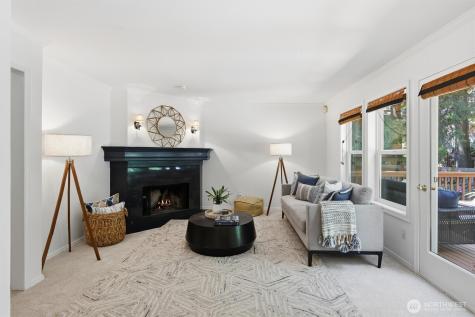 22716 NE 25th Way Sammamish WA 98074