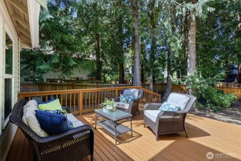 22716 NE 25th Way Sammamish WA 98074