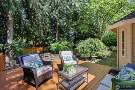 22716 NE 25th Way Sammamish WA 98074
