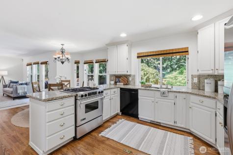 22716 NE 25th Way Sammamish WA 98074