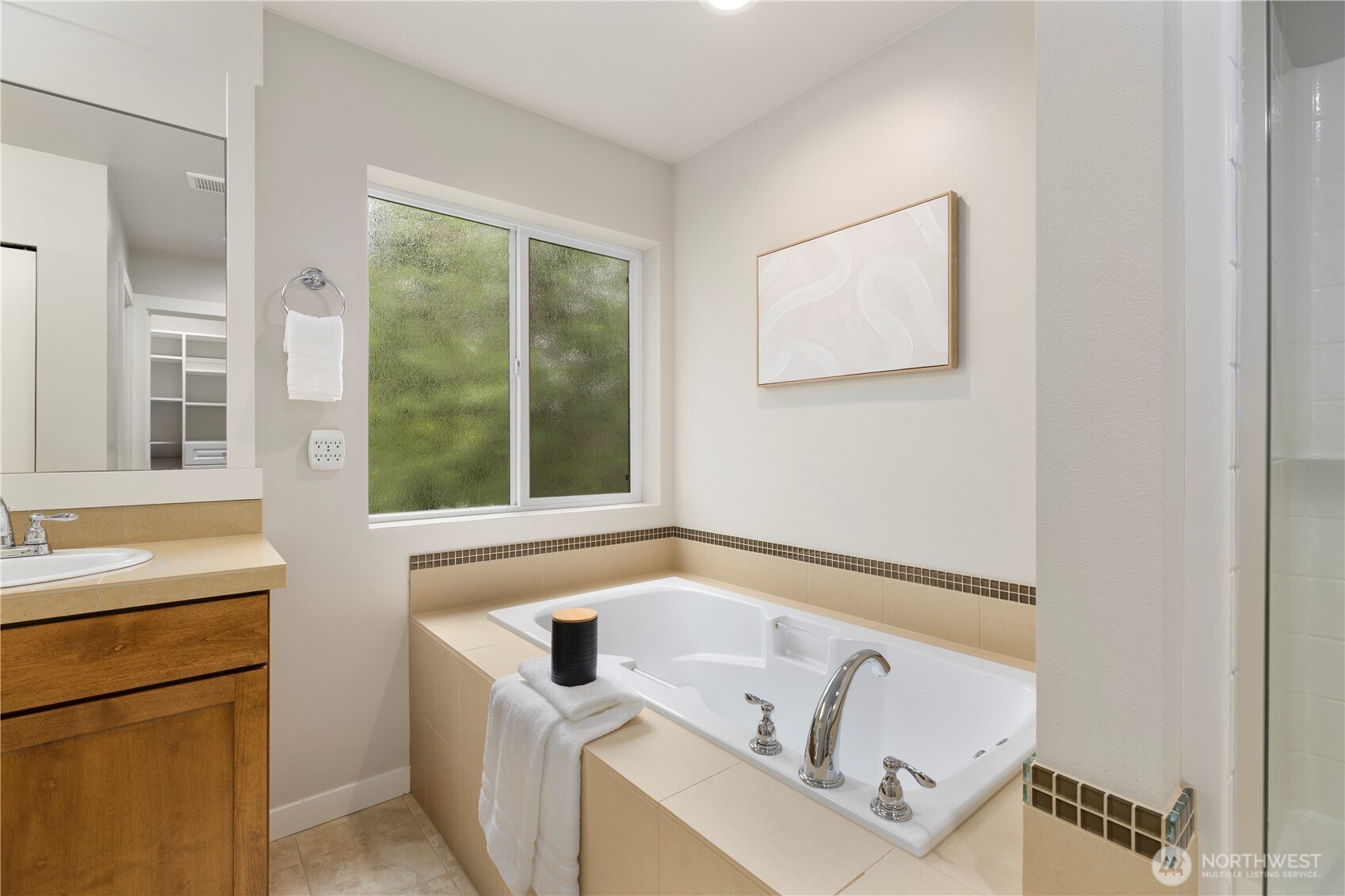 1316 216th Street SW Lynnwood WA 98036