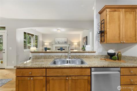 1316 216th Street SW Lynnwood WA 98036
