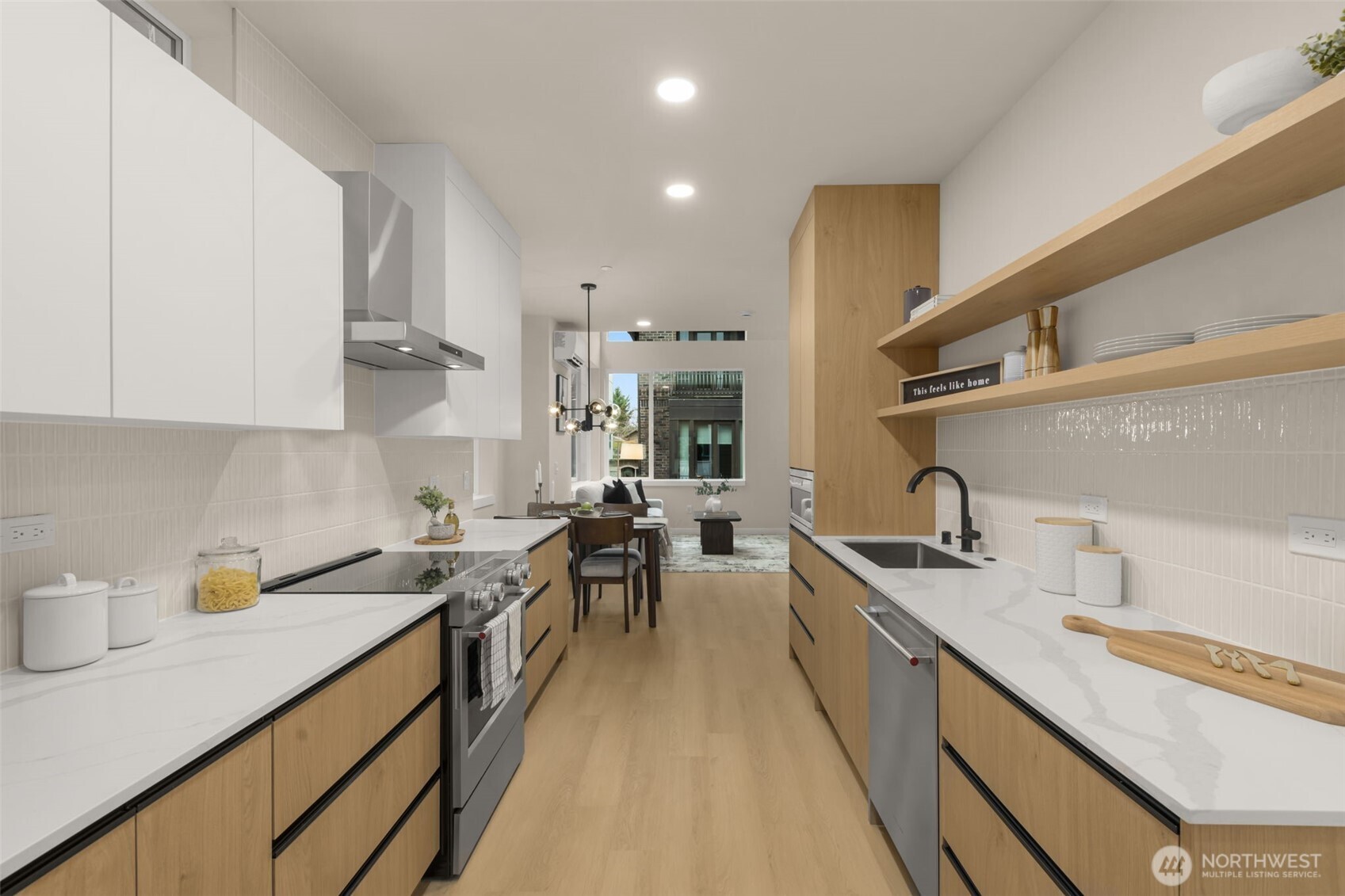 1123 10th Avenue E Seattle WA 98102