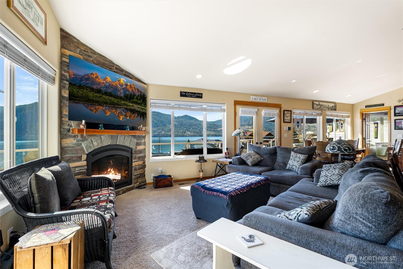 563 Topaz Place Manson WA 98831