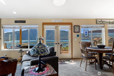 563 Topaz Place Manson WA 98831