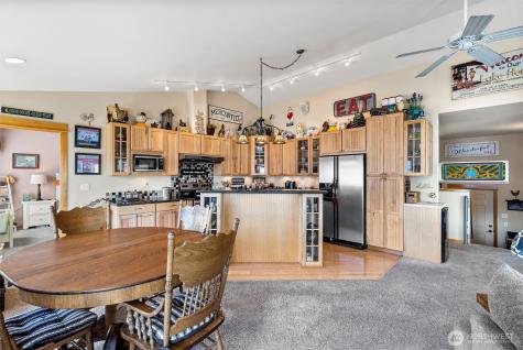 563 Topaz Place Manson WA 98831