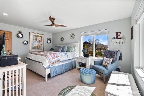 563 Topaz Place Manson WA 98831