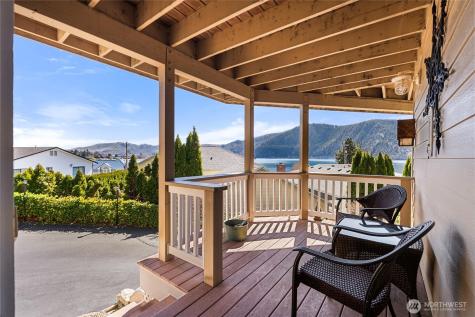 563 Topaz Place Manson WA 98831