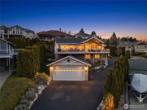 563 Topaz Place Manson WA 98831