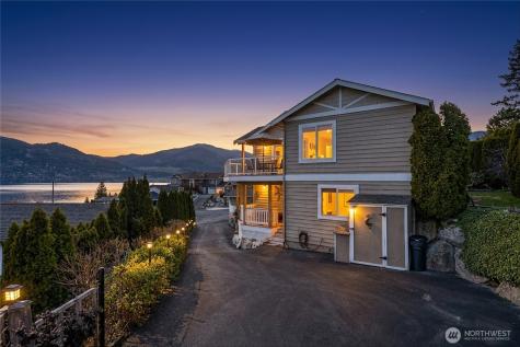 563 Topaz Place Manson WA 98831
