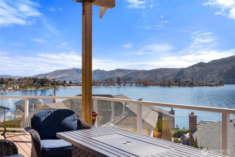 563 Topaz Place Manson WA 98831