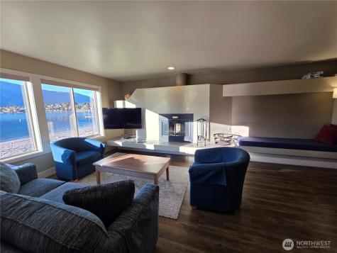 1 Lakeside 714-i Manson WA 98831