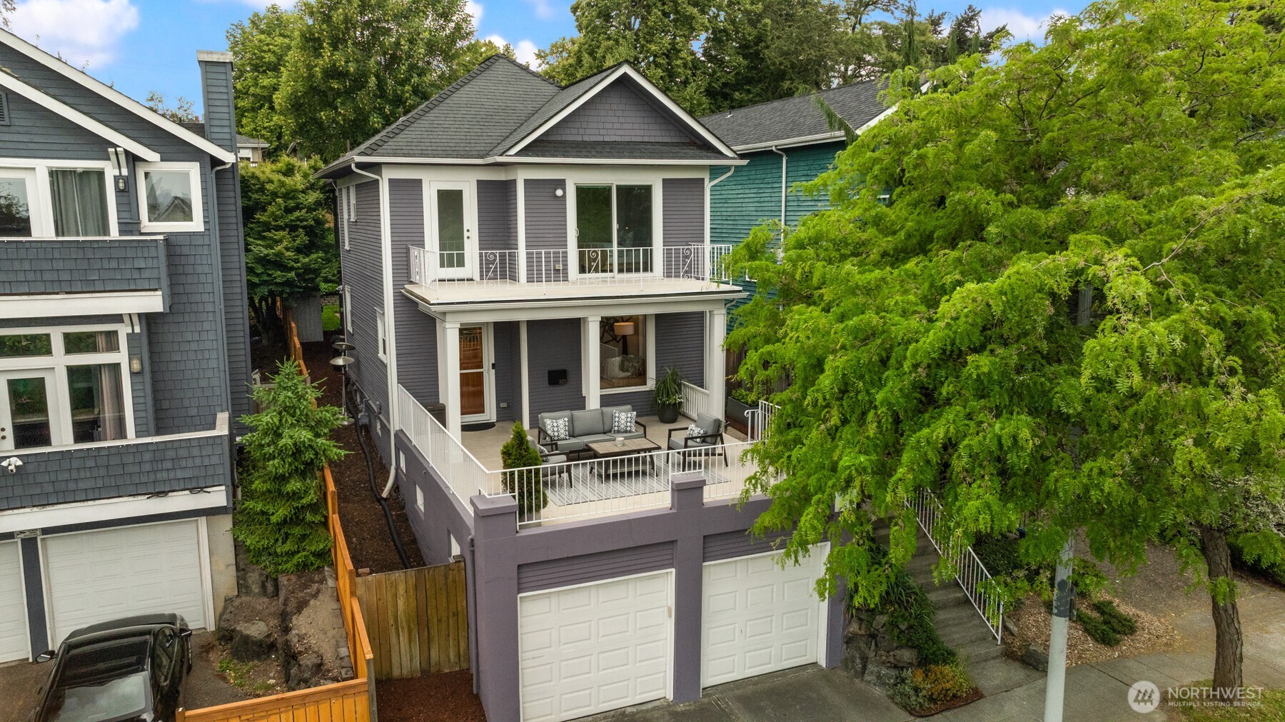 325 23rd Avenue E Seattle WA 98112