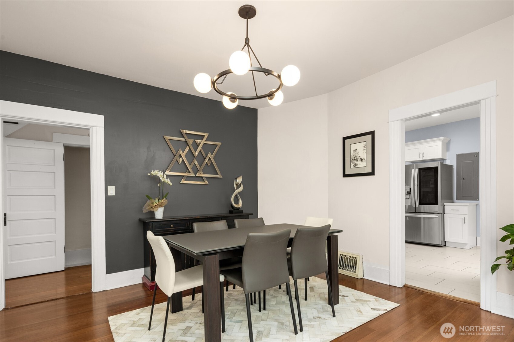325 23rd Avenue E Seattle WA 98112