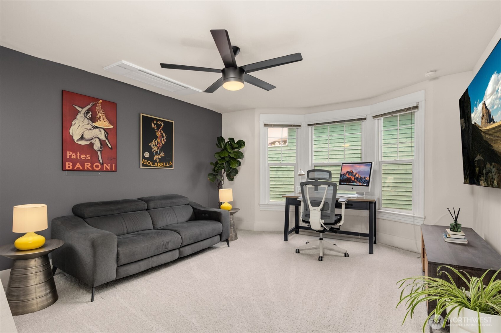325 23rd Avenue E Seattle WA 98112