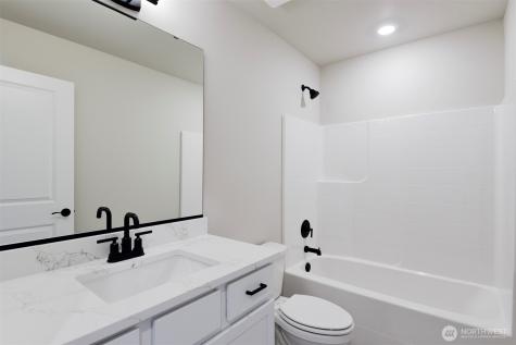 5923 Lost City Lane NW Bremerton WA 98312