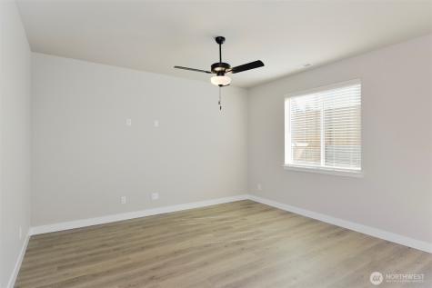 5923 Lost City Lane NW Bremerton WA 98312