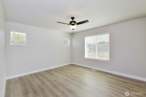 5923 Lost City Lane NW Bremerton WA 98312