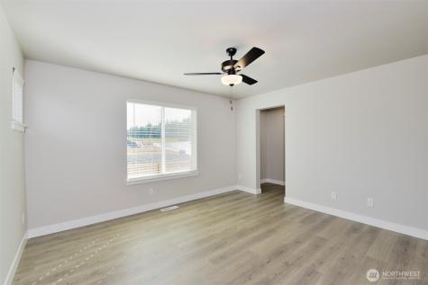 5923 Lost City Lane NW Bremerton WA 98312
