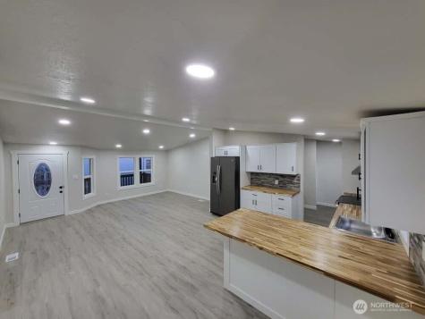 1660 S 333rd Street Federal Way WA 98003