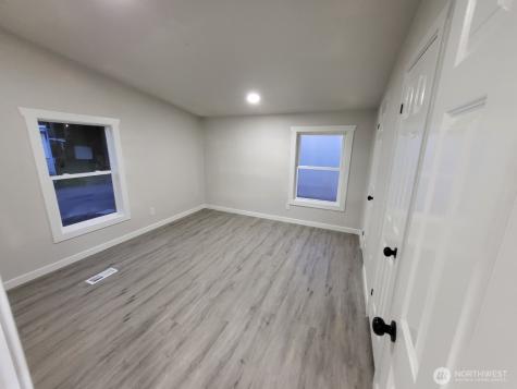 1660 S 333rd Street Federal Way WA 98003