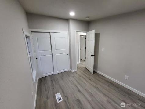 1660 S 333rd Street Federal Way WA 98003