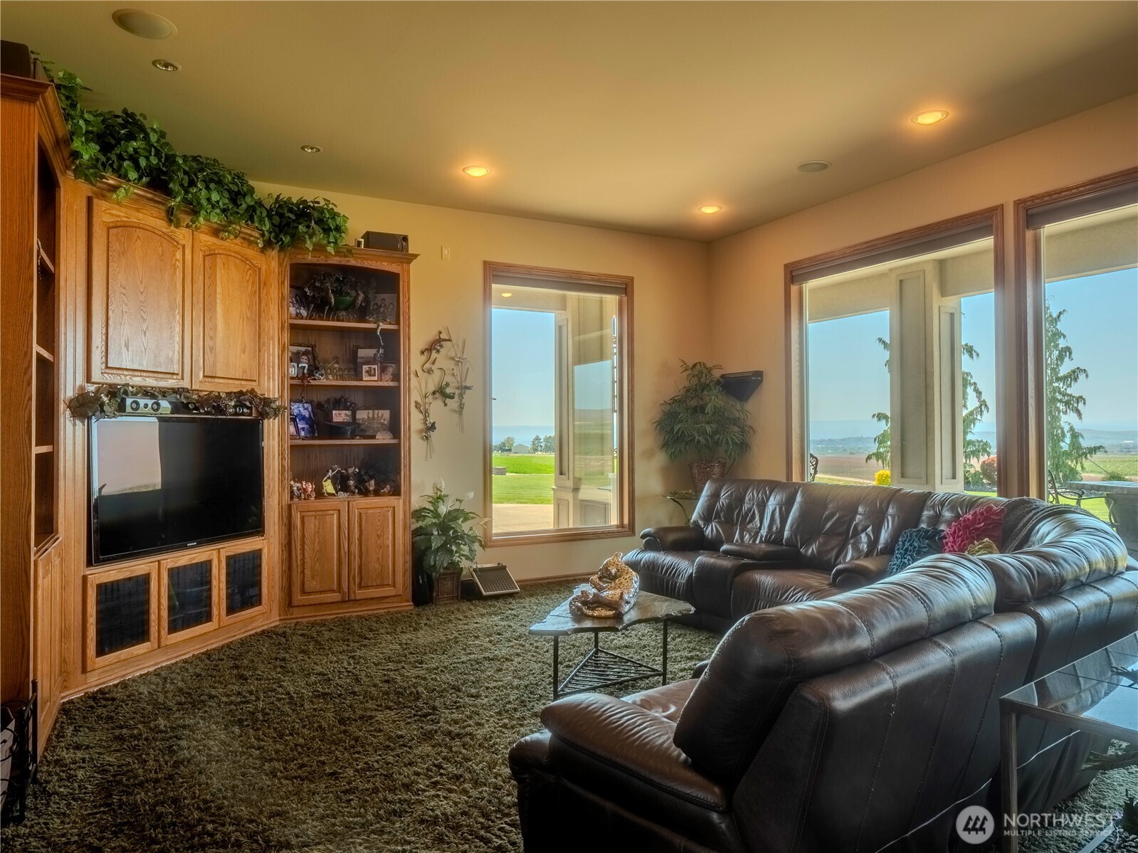 1050 Lewandowski Road Sunnyside WA 98944