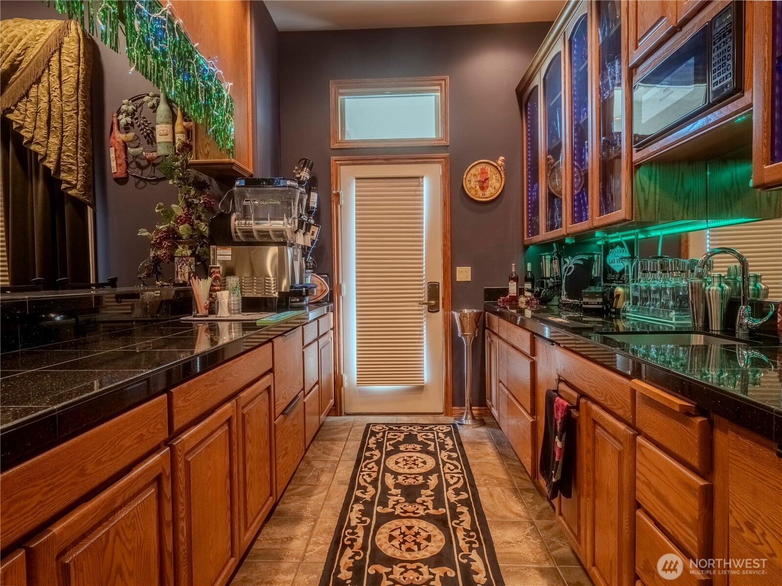 1050 Lewandowski Road Sunnyside WA 98944