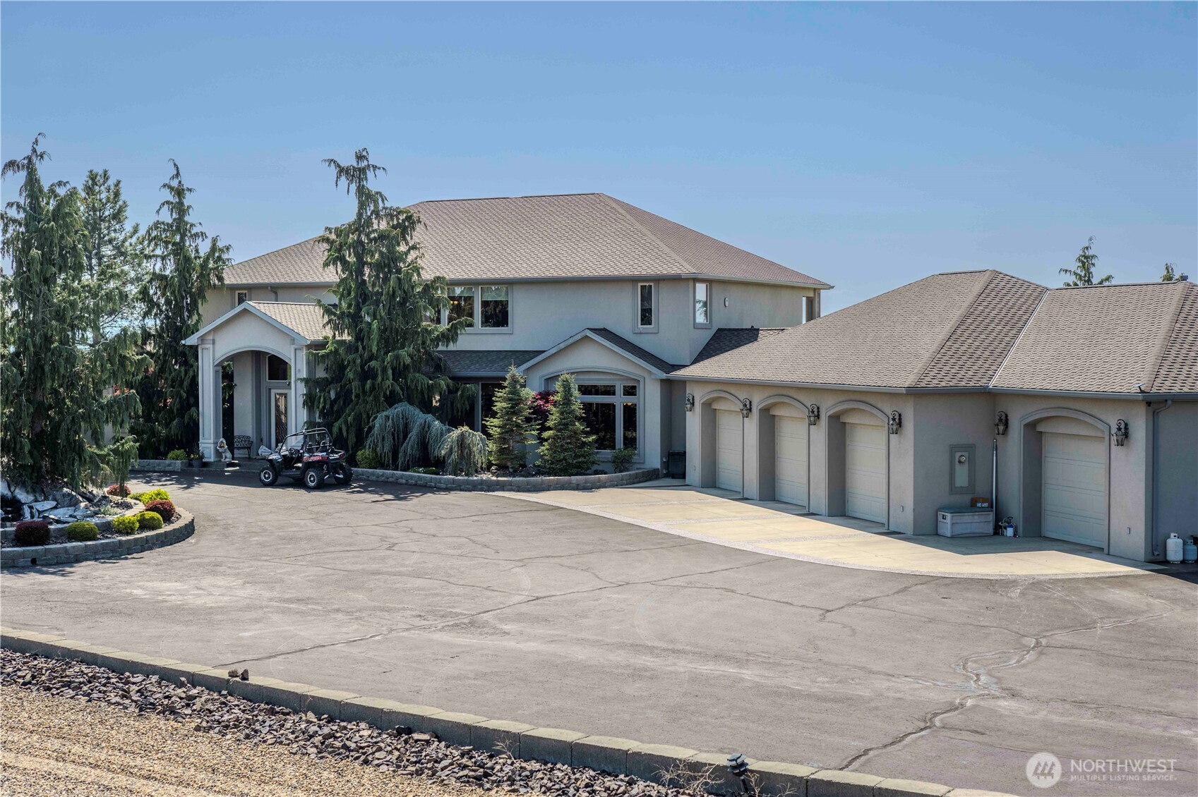 1050 Lewandowski Road Sunnyside WA 98944