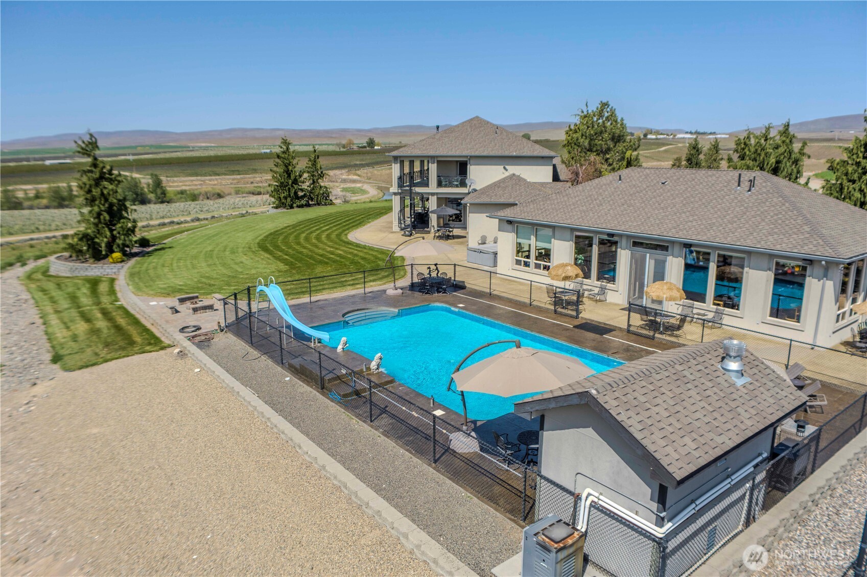 1050 Lewandowski Road Sunnyside WA 98944