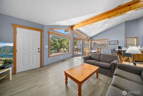 105 Chelan View Drive Manson WA 98831