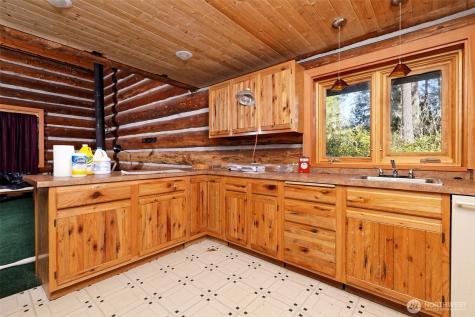 1755 Nellita Road NW Seabeck WA 98380