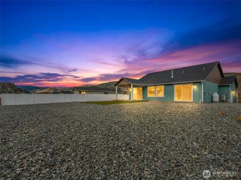 3878 Stayman Flats Road Chelan WA 98816