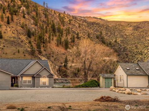 3878 Stayman Flats Road Chelan WA 98816