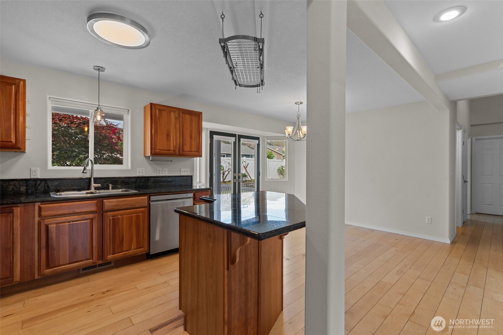 1516 Rex Road Wenatchee WA 98801