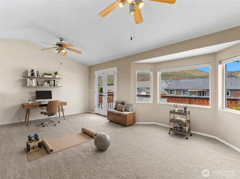 1516 Rex Road Wenatchee WA 98801