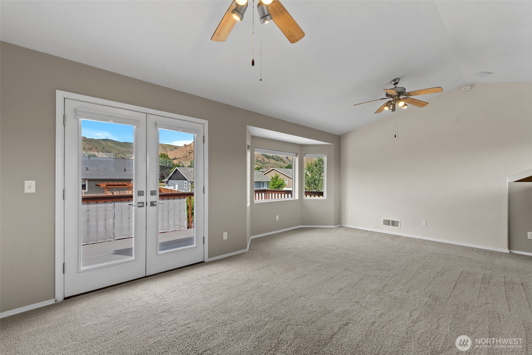 1516 Rex Road Wenatchee WA 98801