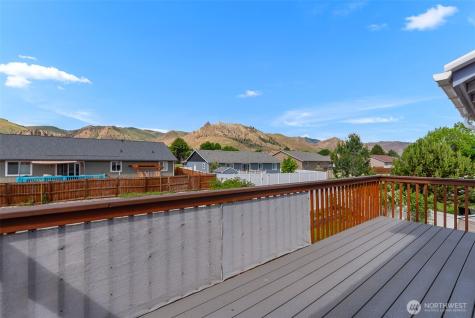 1516 Rex Road Wenatchee WA 98801