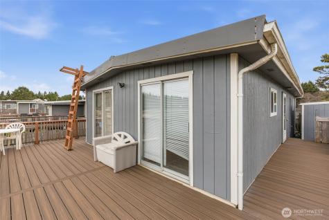 13301 North Place Long Beach WA 98631