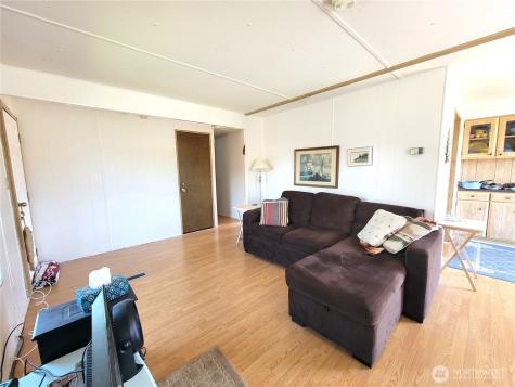 13301 North Place Long Beach WA 98631