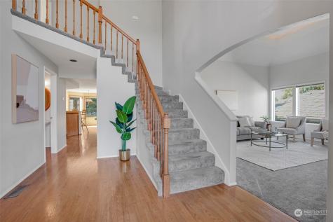 1903 Dumas Circle NE Tacoma WA 98422