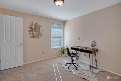 1903 Dumas Circle NE Tacoma WA 98422