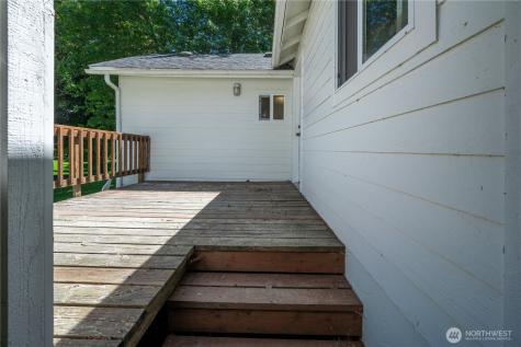 798 State Route 4 Naselle WA 98638