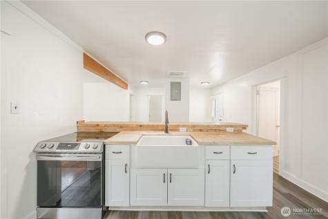 798 State Route 4 Naselle WA 98638