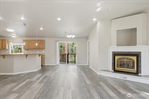 12333 59th Avenue E Puyallup WA 98373