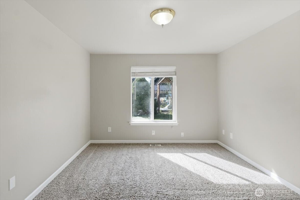 12333 59th Avenue E Puyallup WA 98373