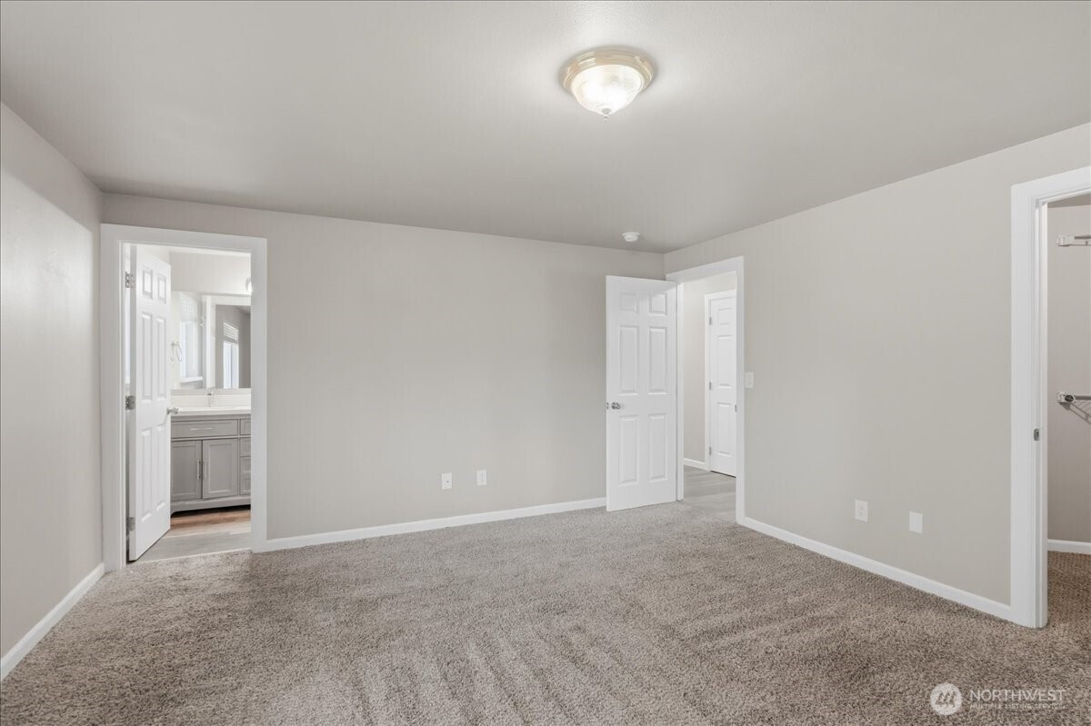 12333 59th Avenue E Puyallup WA 98373