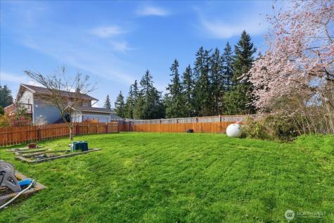 12333 59th Avenue E Puyallup WA 98373