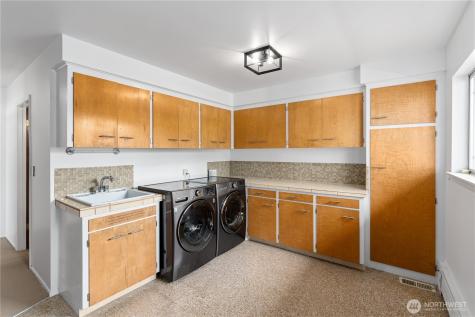 1267 Beach Drive Camano Island WA 98282
