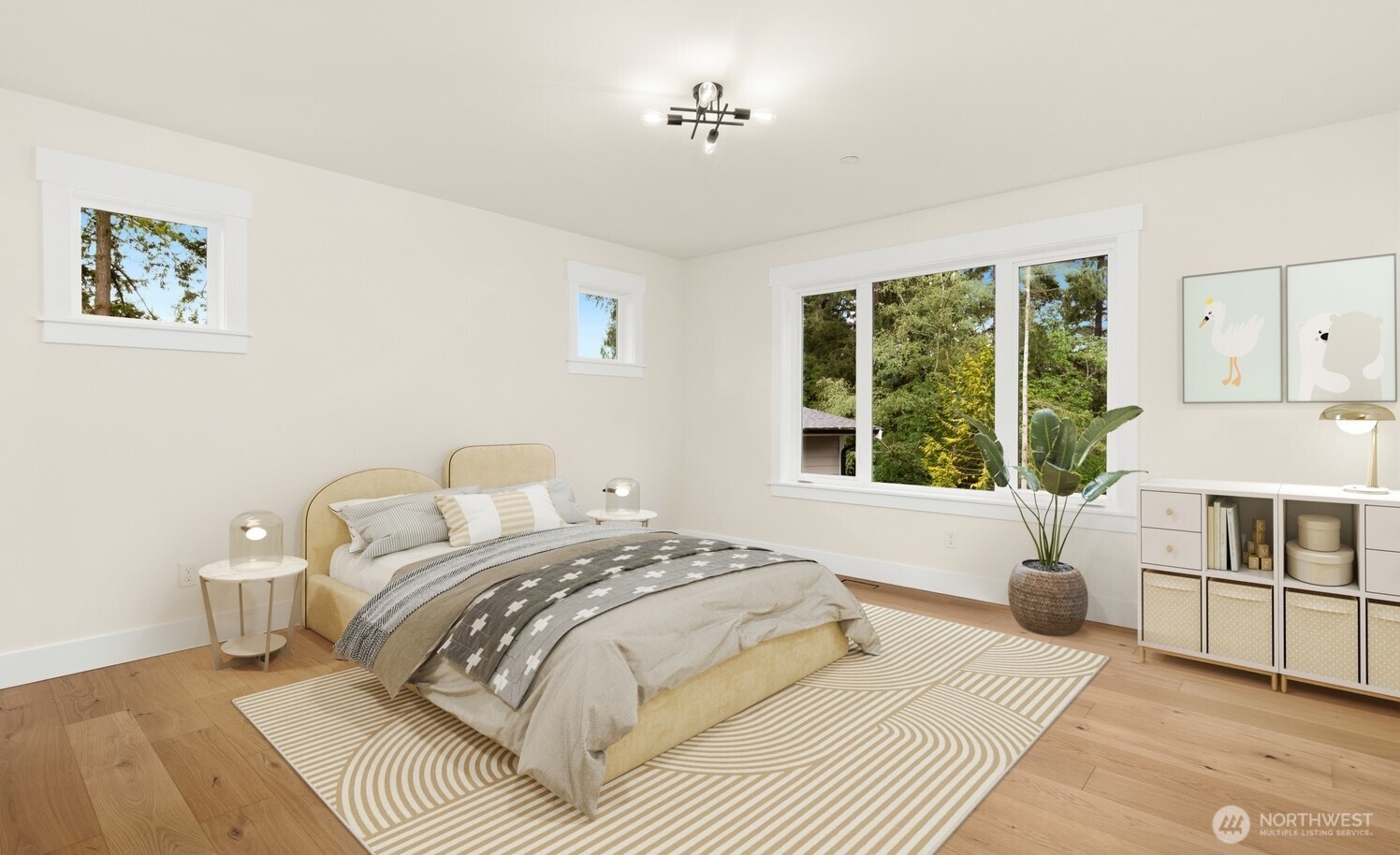 815 130th Avenue NE Bellevue WA 98005